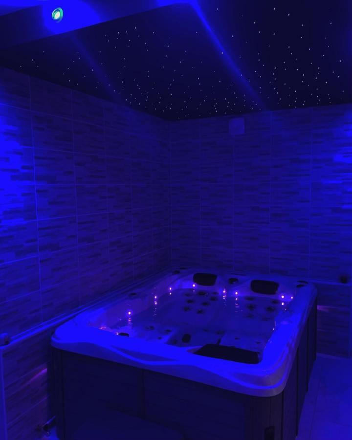 Appartement Spa Gingko, N1 Valenciennes, Wifi, Netflix Aulnoy-lez-Valenciennes Eksteriør billede